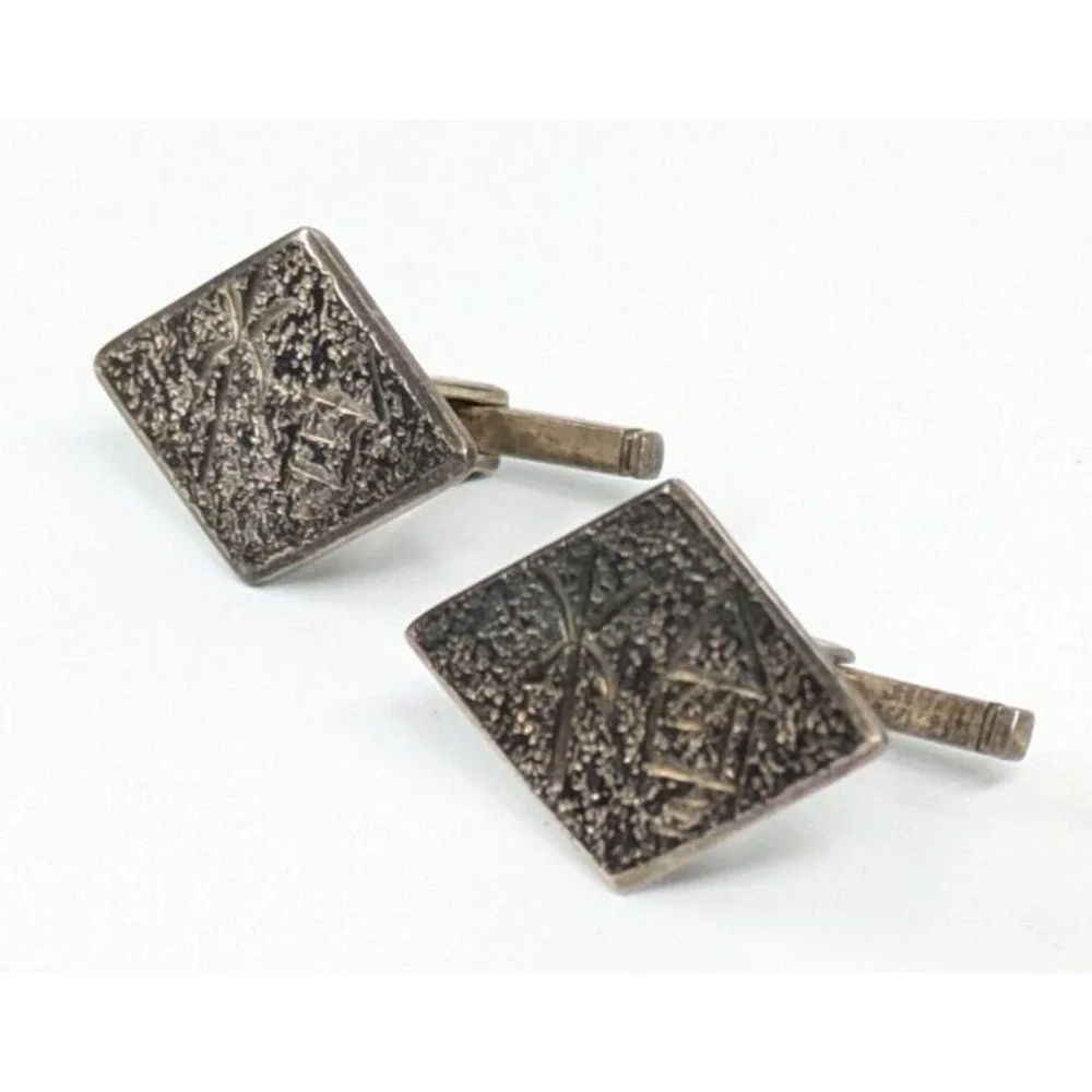 950 Sterling Silver Textured Diamond Shaped Chinese? Symbols Men's Cufflinks